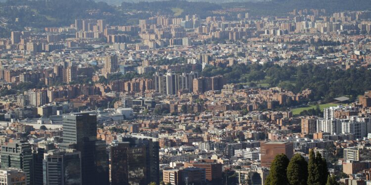Vista panorámica de la ciudad de Bogotá, Colombia