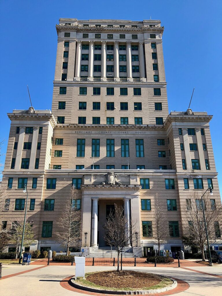 Palacio de Justicia del condado de Buncombe en Asheville, Carolina del Norte