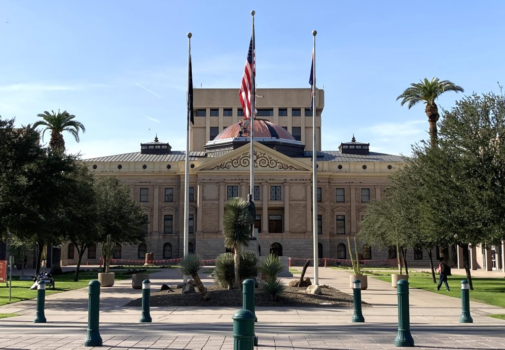 El edificio del Capitolio estatal de Arizona en Phoenix