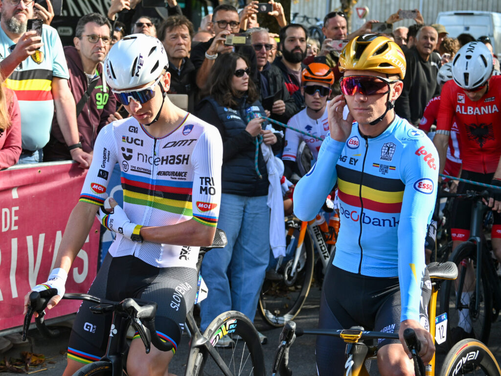 Los ciclistas Tadej Pogacar y Remco Evenepoel antes de una carrera