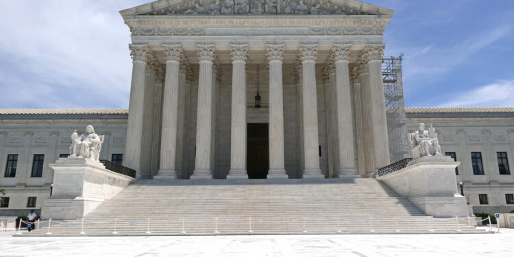 Fachada del edificio de la Corte Suprema de Estados Unidos en Washington