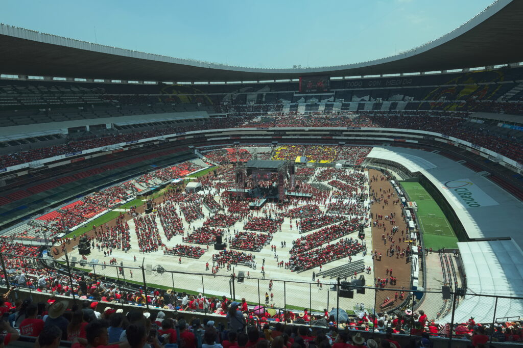 Interior del Estadio Azteca en la Ciudad de México