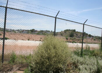 Valla fronteriza entre El Paso, Texas, y Ciudad Juárez, México