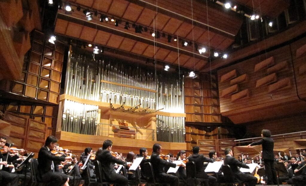 El director de orquesta venezolano Gustavo Dudamel durante un concierto