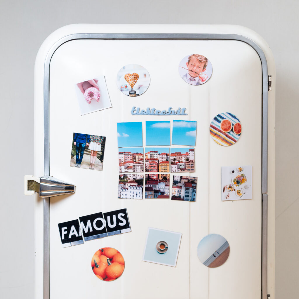 Refrigerador de estilo retro, similar a los modelos incluidos en el retiro del mercado