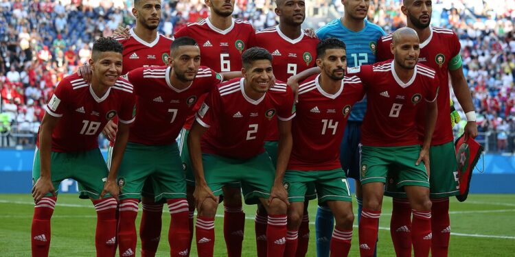 Jugadores de la selección de Marruecos durante un partido de fútbol