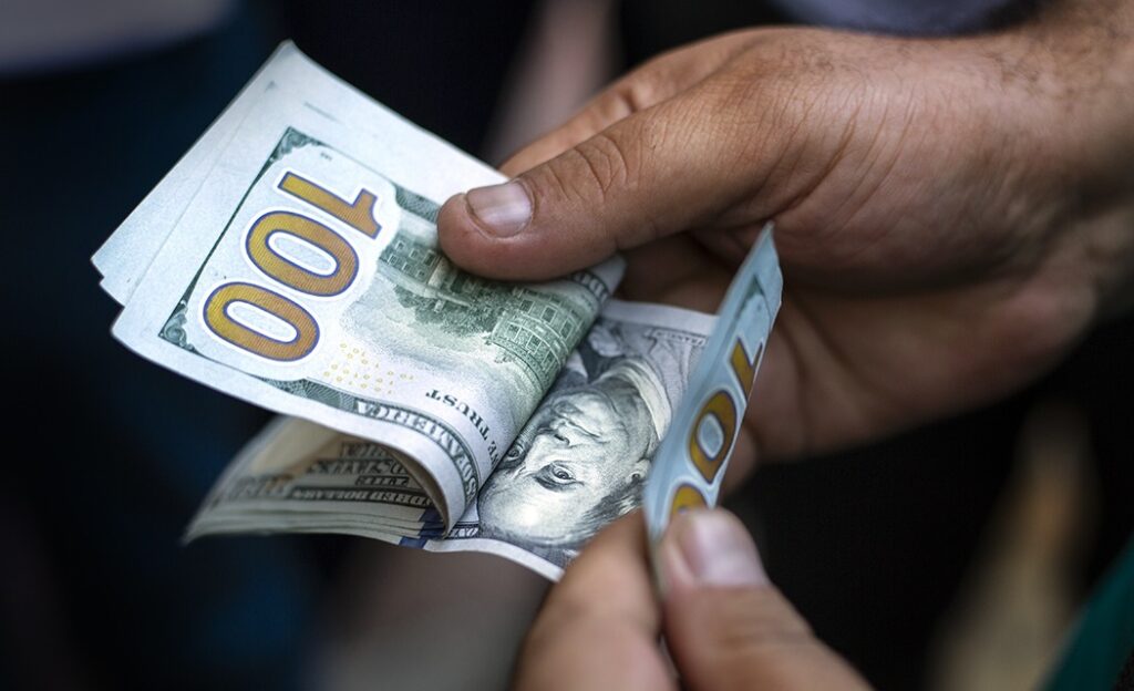 Billete de cien dólares de Estados Unidos