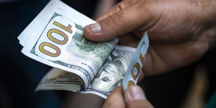 Billete de cien dólares de Estados Unidos