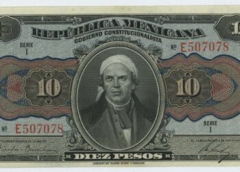 Billete de pesos mexicanos, moneda usada en remesas