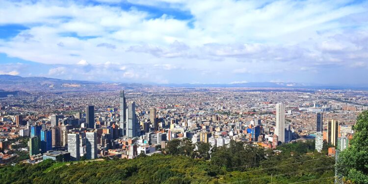 Vista de la ciudad de Bogotá, Colombia, cuna de producciones televisivas