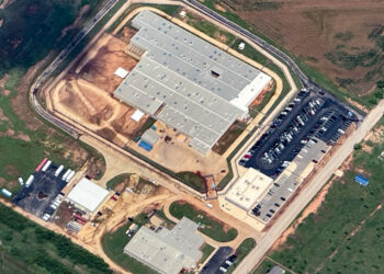 Vista aérea de un centro de detención de inmigrantes en Estados Unidos