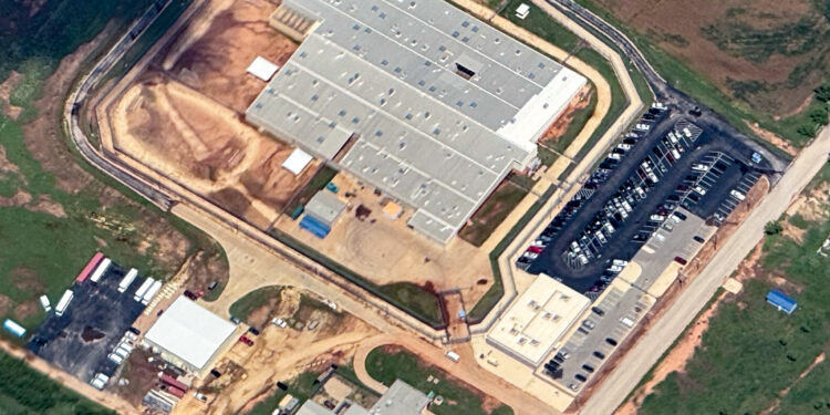 Vista aérea de un centro de detención de inmigrantes en Estados Unidos