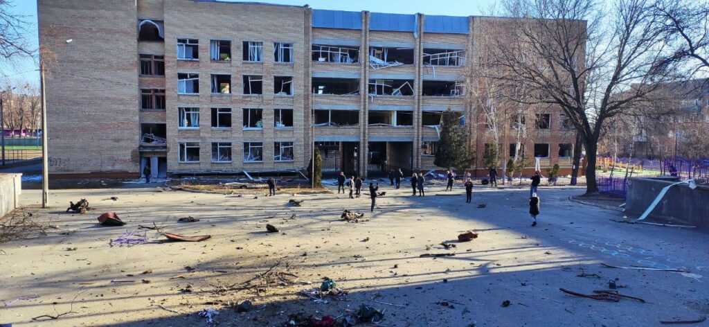 Edificio destruido en la región de Kyiv, Ucrania, tras un ataque militar ruso