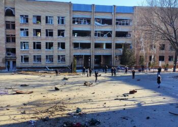 Edificio destruido en la región de Kyiv, Ucrania, tras un ataque militar ruso