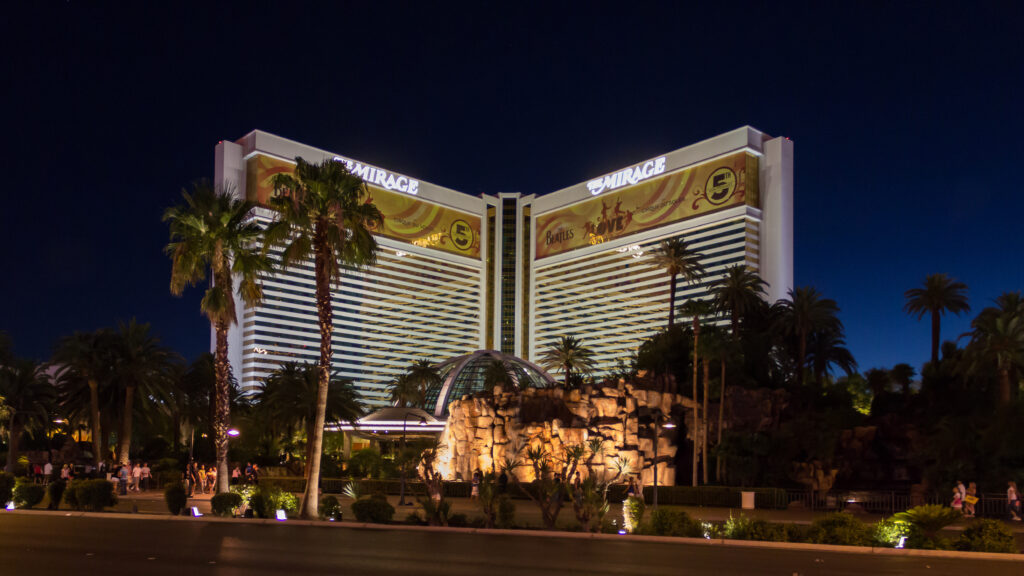 Hoteles y casinos a lo largo del Strip de Las Vegas