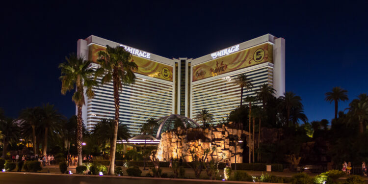 Hoteles y casinos a lo largo del Strip de Las Vegas