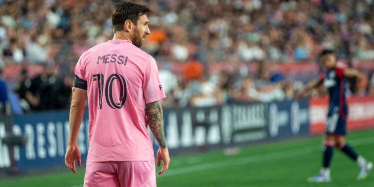Lionel Messi en acción durante un partido con el Inter Miami