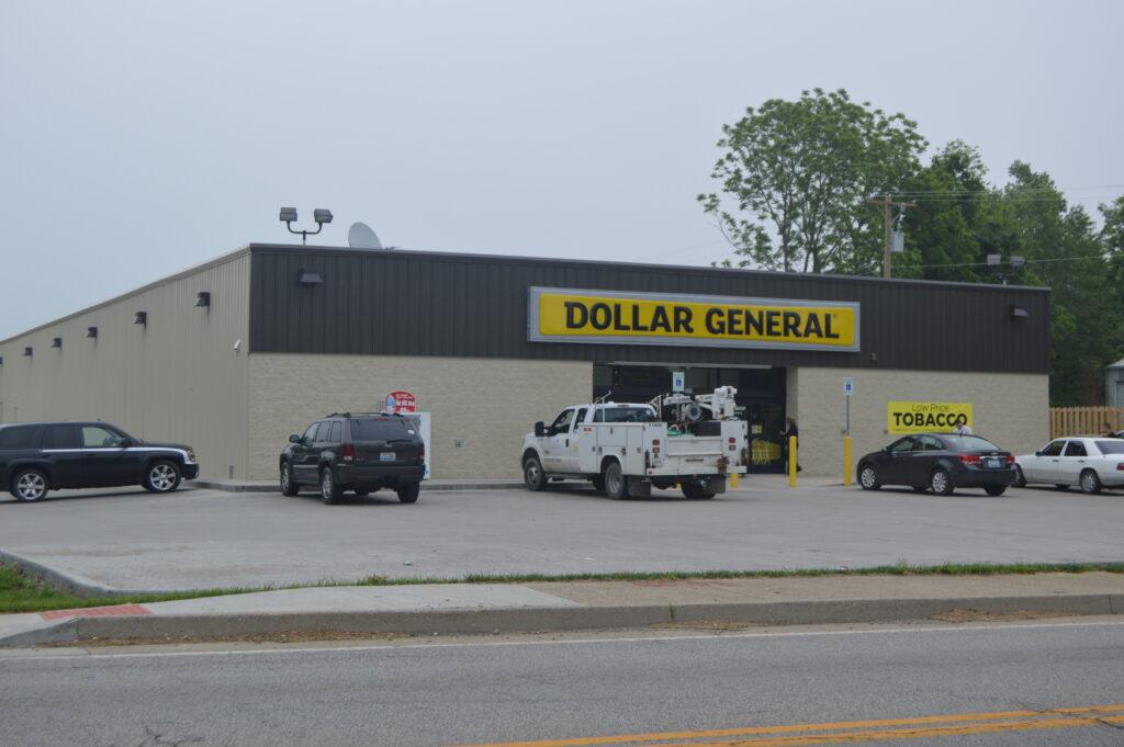 Fachada de una tienda de descuento Dollar General