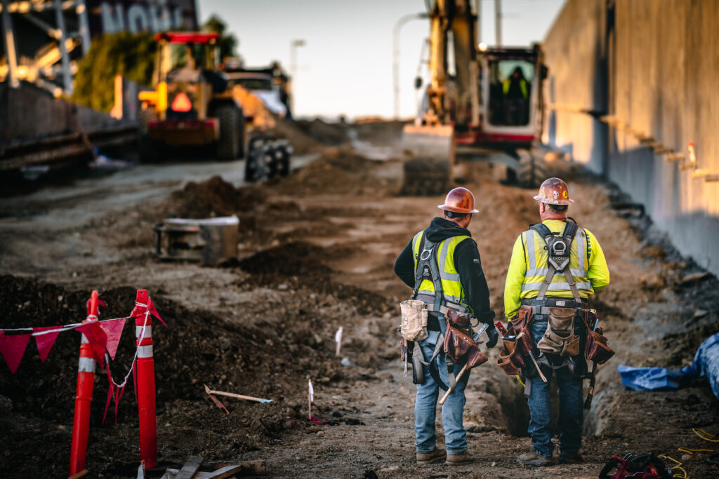 Trabajadores en una obra de construcción, imagen ilustrativa del empleo