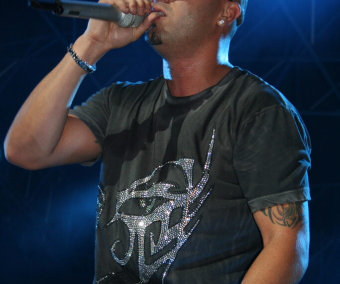 El artista puertorriqueño Wisin en el escenario