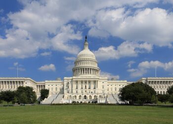 Fachada oeste del Capitolio de los Estados Unidos en Washington
