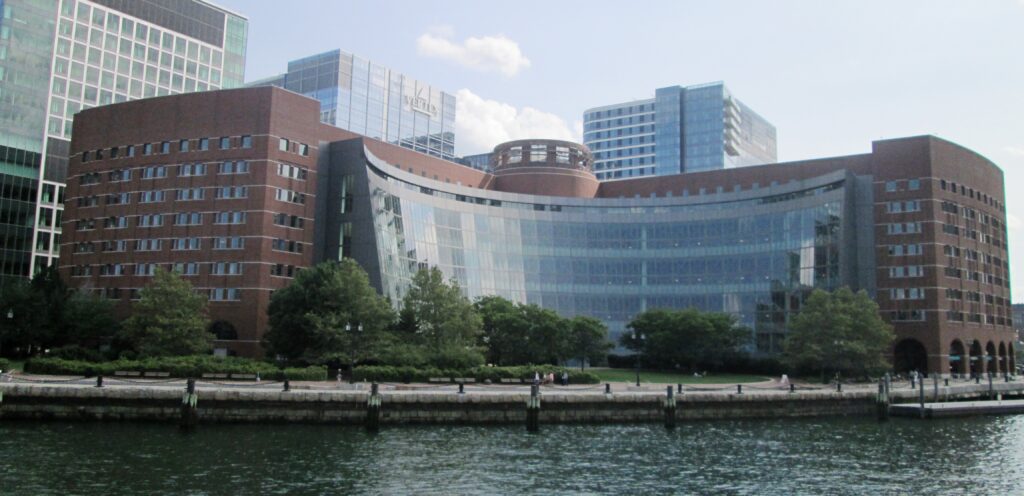 Edificio del tribunal federal Moakley en Boston, sede de la Corte de Apelaciones del Primer Circuito