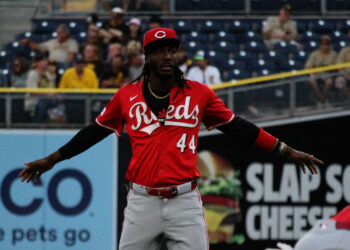 El pelotero dominicano Elly De La Cruz de los Rojos de Cincinnati