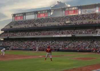 Estadio de béisbol de los Sultanes de Monterrey, México