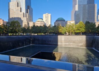 Estanque conmemorativo del Monumento Nacional del 11 de Septiembre en Nueva York