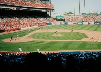 Partido de béisbol de las Grandes Ligas en un estadio
