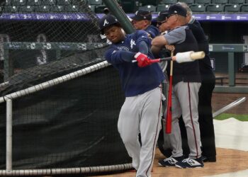 El venezolano Ronald Acuña Jr., estrella de los Bravos de Atlanta, durante una práctica de bateo