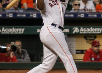 El pelotero cubano Yordan Álvarez de los Astros de Houston