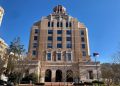 Edificio de Asheville City Hall en el centro de Asheville.