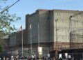 Edificio de un centro de detención migratoria en Estados Unidos