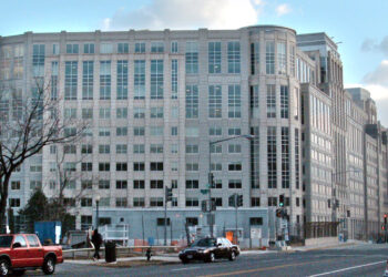 Edificio sede de la agencia de Inmigracion y Control de Aduanas ICE en Washington