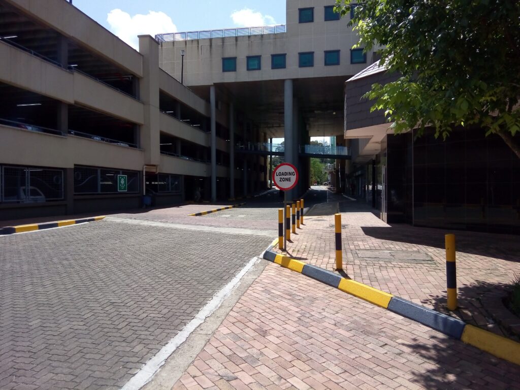 Calle de Mbabane, capital de Esuatini, en el sur de Africa